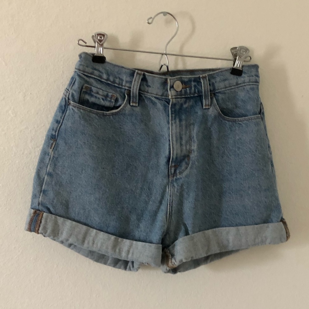 High-Rise BDG Mom Jean shorts
